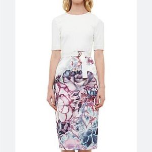 𝅺ted Baker Stephie Illuminated Bloom Midi Dress Size 4